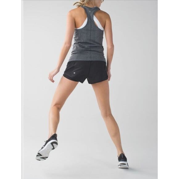 Lululemon Meshed Up Short Black 2.5" Black Size 6 - Picture 8 of 9